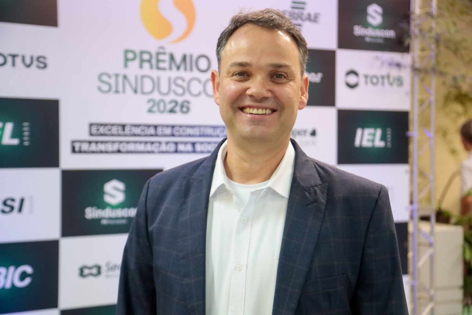 Sinduscon/pr-noroeste realizará posse festiva na sexta-feira